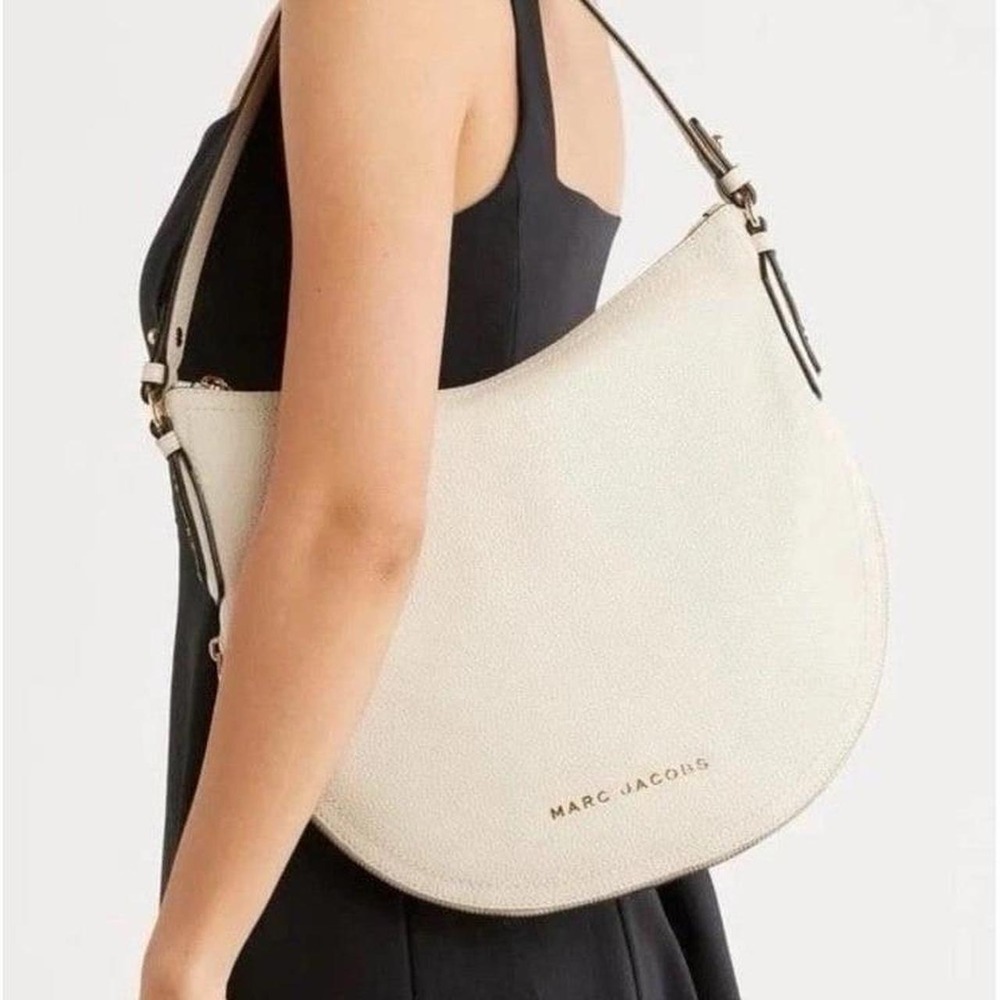 Marc Jacobs Shoulder Bag Leather Groove Cream Large NWT Sleek Zip Slim Hobo